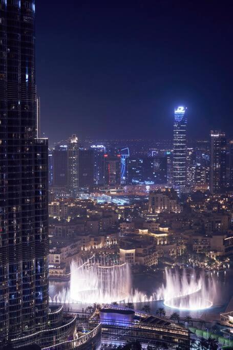 ドバイLarbi Breathtaking Burj And Fountain View Luxurious 2 Bedアパートメント エクステリア 写真