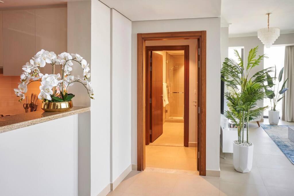 ドバイLarbi Breathtaking Burj And Fountain View Luxurious 2 Bedアパートメント エクステリア 写真